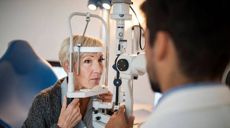 free eye test uk